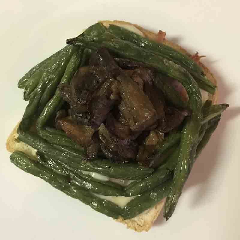 Nidi di fagiolini ai funghi