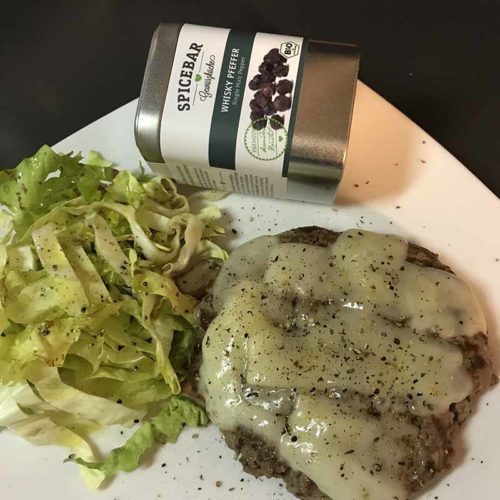 Hamburger con provolone dolce e pepe al whisky di Spicebar