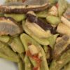 Foglie di ulivo con porcini e pomodorini