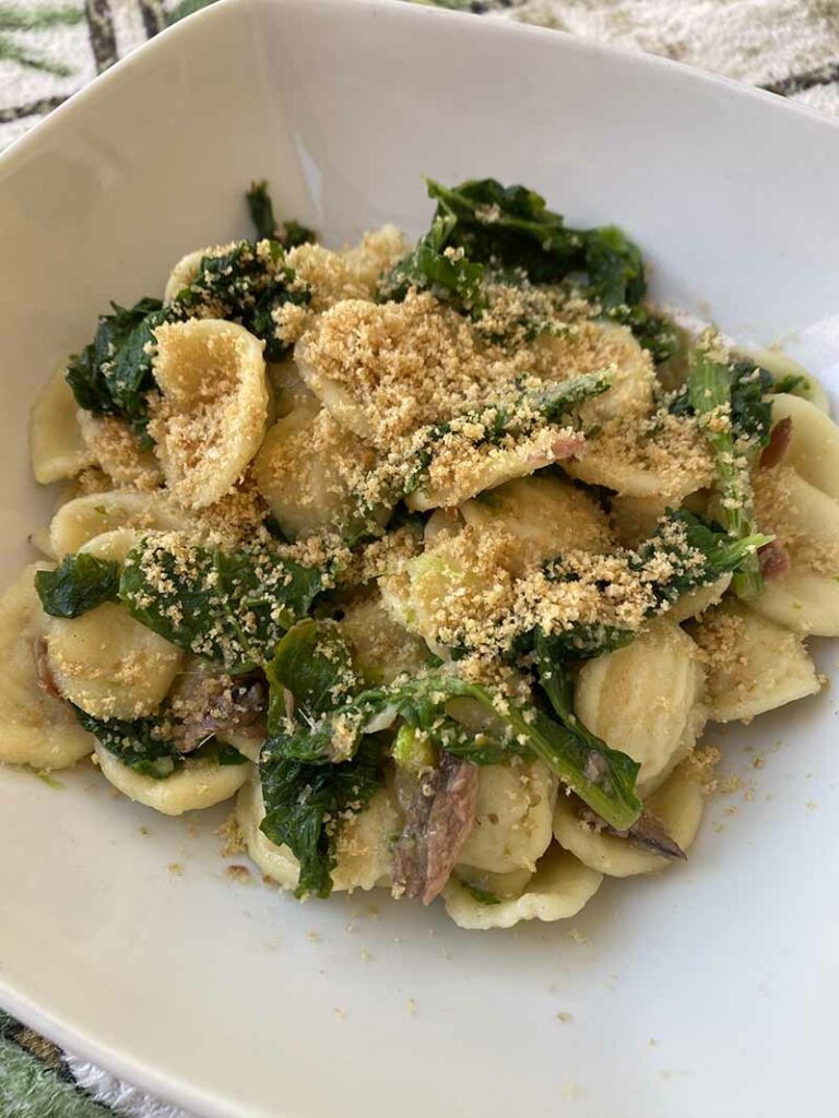 Orecchiette con cime di rapa