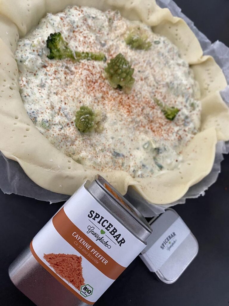 Torta di cavolo e broccoli con pepe di Cayenna di Spicebar