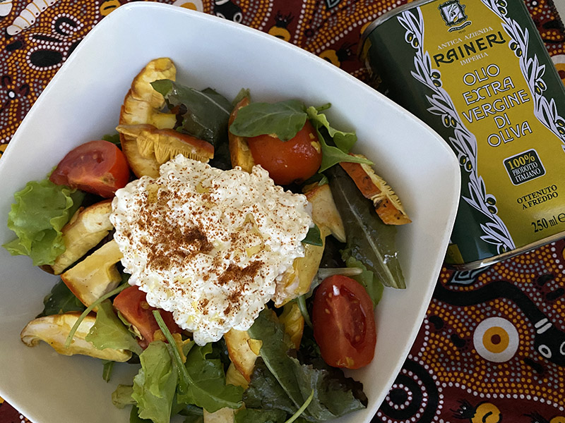 Insalata mista con ovuli e olio evo Raineri