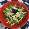 Insalata di zucchine con feta e pomodori secchi