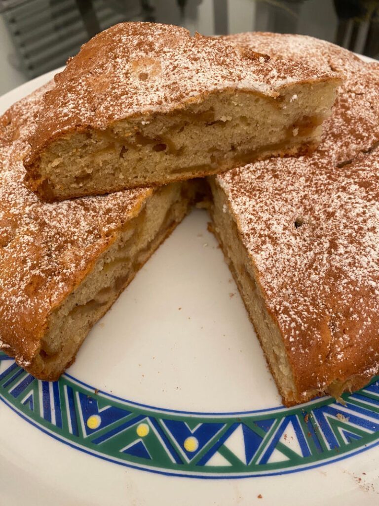 Torta di mele e cannella